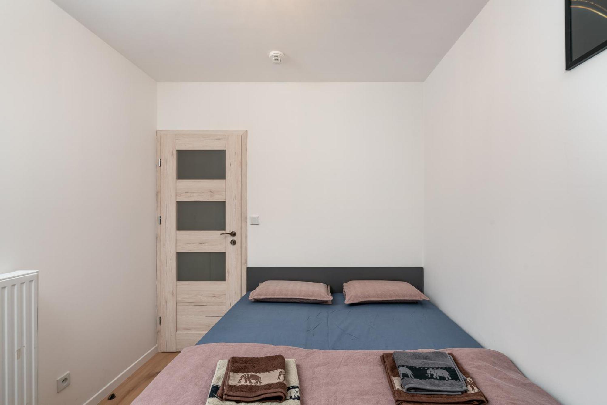 Apartwro 3Th - Apartament Przy Dworcu Glownym Pkp, Balkon, Garaz, Rowery Wroclaw Exterior photo